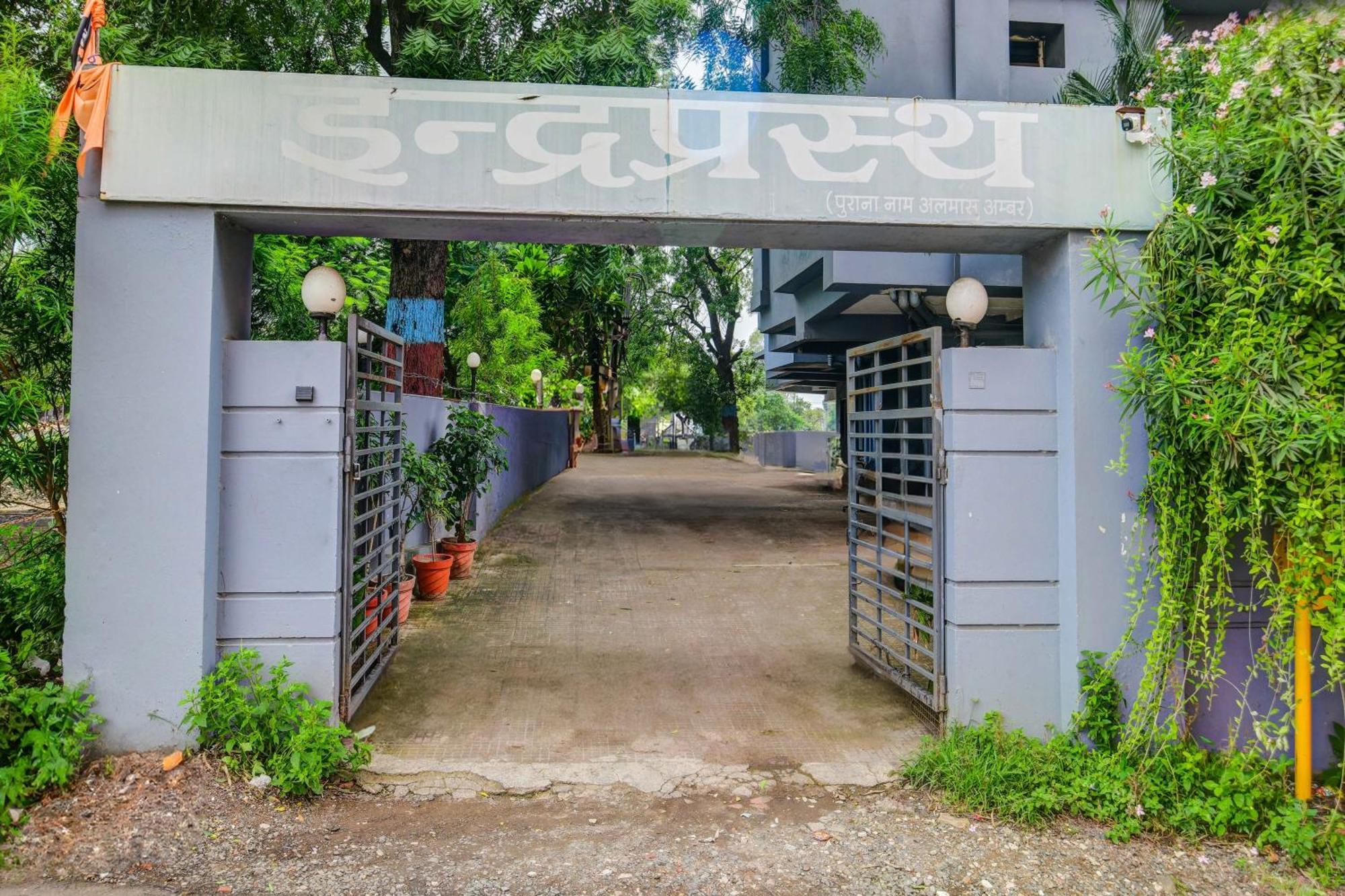 Super Hotel O Indraprasth Indore Luaran gambar