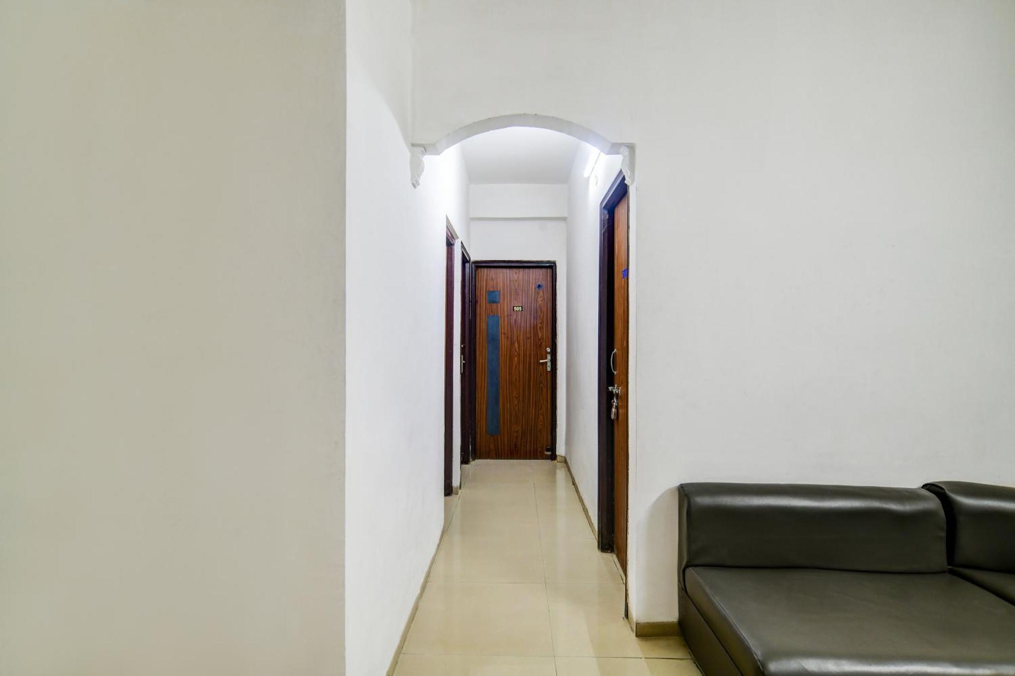 Super Hotel O Indraprasth Indore Luaran gambar